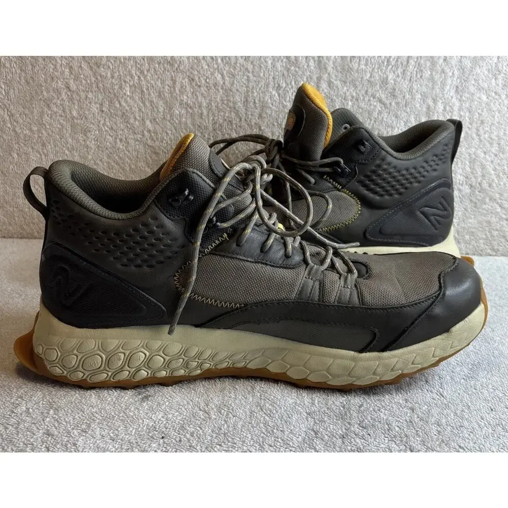 New Balance traction wren